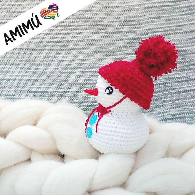 Copito muñeco de nieve amigurumi