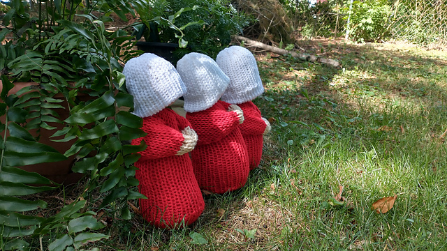Handmaid
