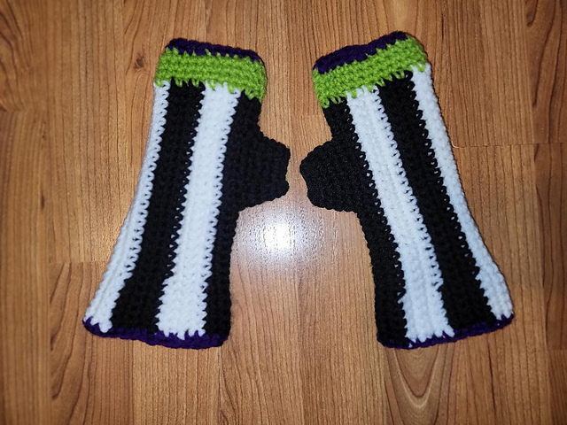 Beetlejuice Fingerless Gloves
