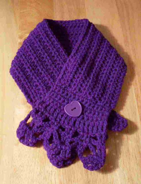 Lacy Neck Wrap