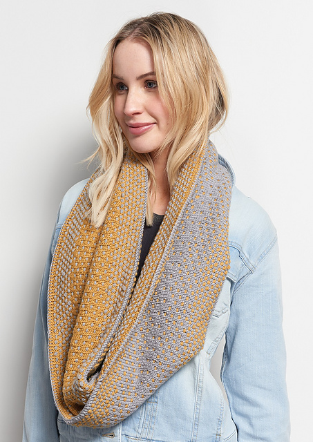 #6 Two-Colour Cowl