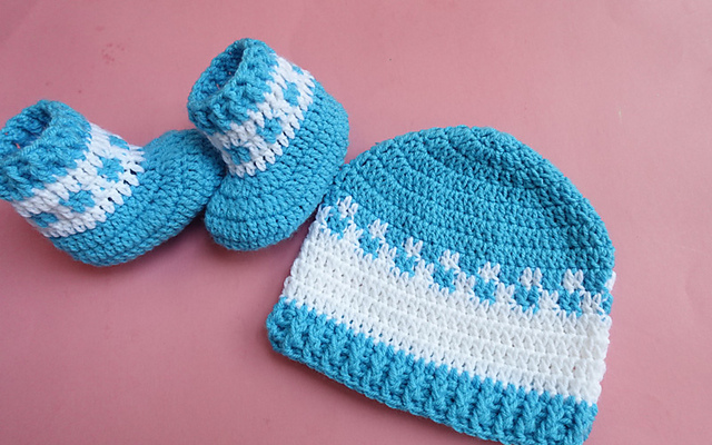 Baby Cosy Booties