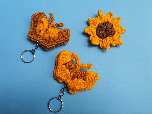 flower butterfly keychains