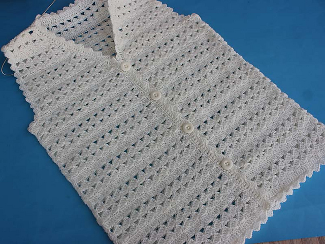 Woman Cardigan Vest