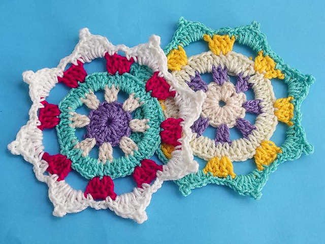 colored placemat home decor