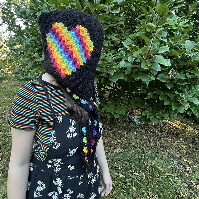Rainbow Heart Corner to Corner Hood