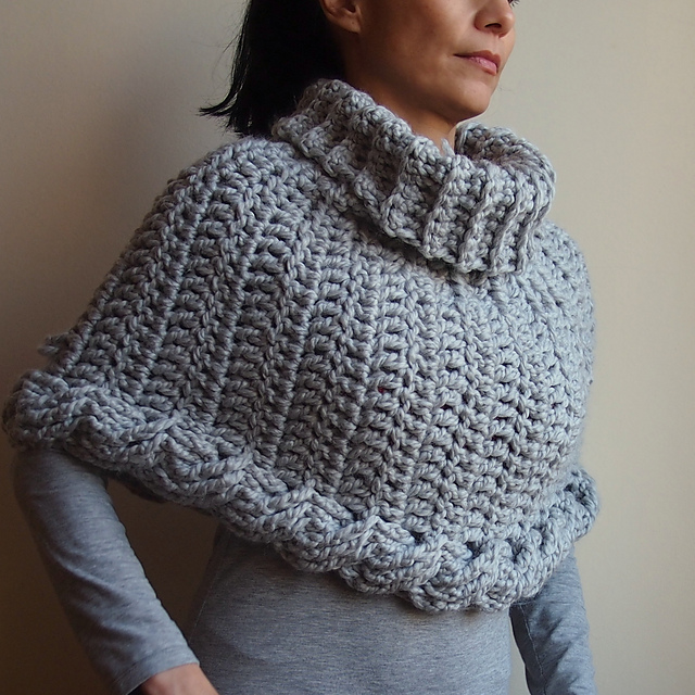 Very Winter Cable poncho cape