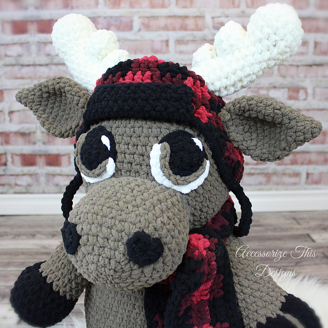 'Guy' the Lumberjack Moose Pillow Buddy