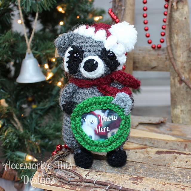Raccoon Photo Frame Ornament
