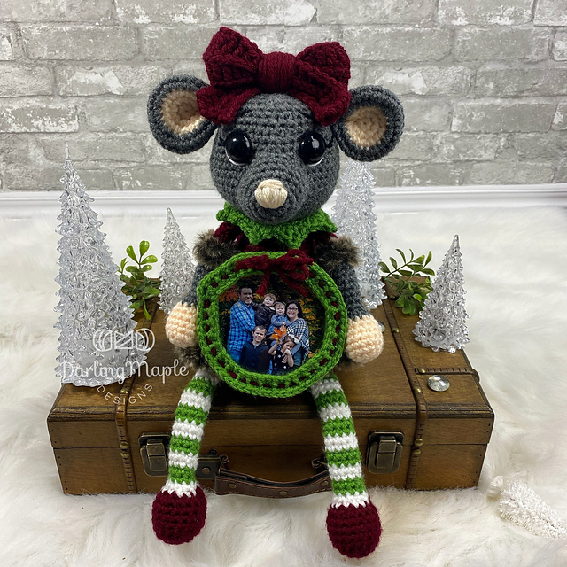 Macey the Mouse Shelf Sitter