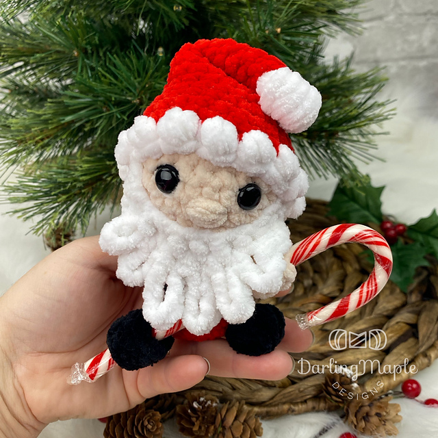 Lil’ Loops Santa