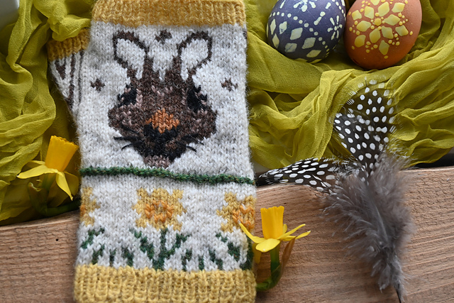 Ostara mitts