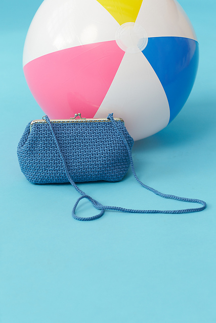 Adriafil Chia clutch bag