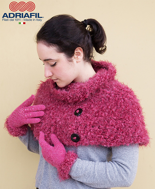 Rosalie shoulderwarmer and gloves