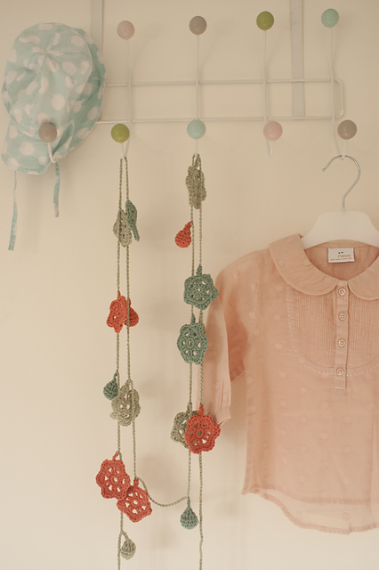 Bouquet and Bobbles Garland
