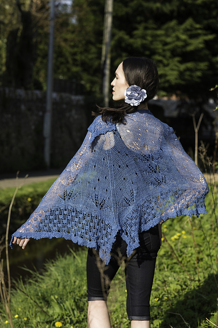 Droplet Shawl
