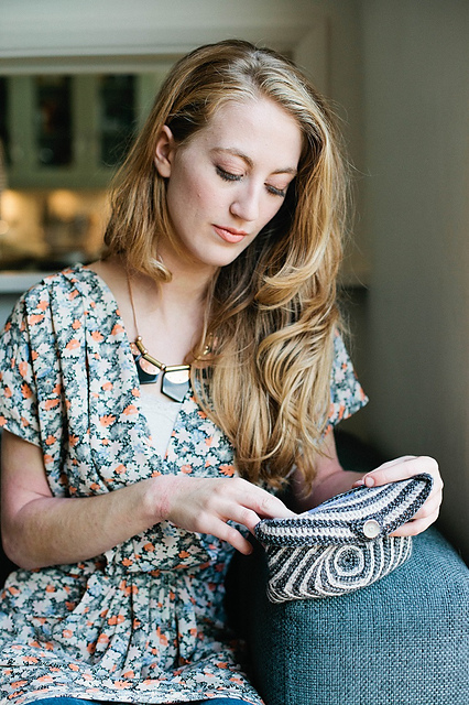 Shimmer Clutch