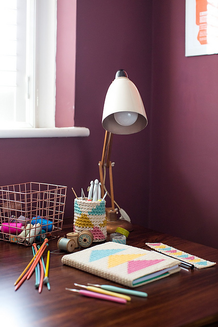 Tapestry Arrows Desk Set
