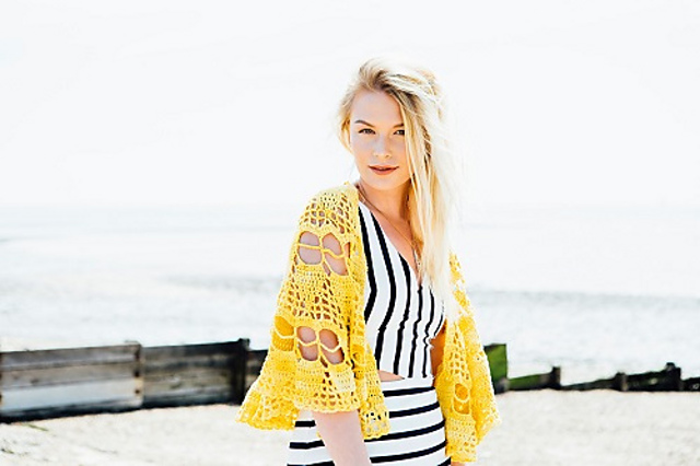 Here Comes The Sun Shawl