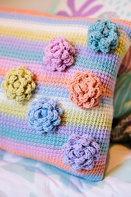 Tunisian Flower Cushion