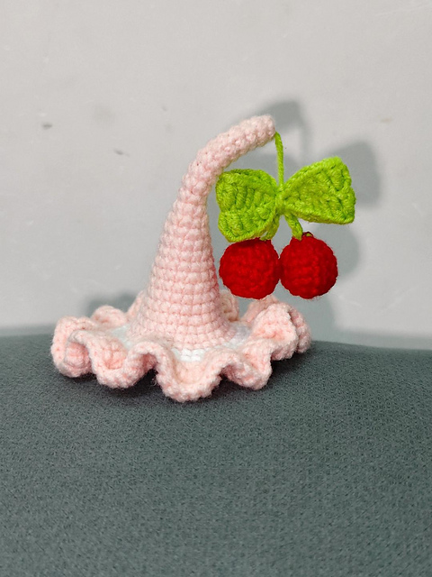 Elf Hair Clip Hat