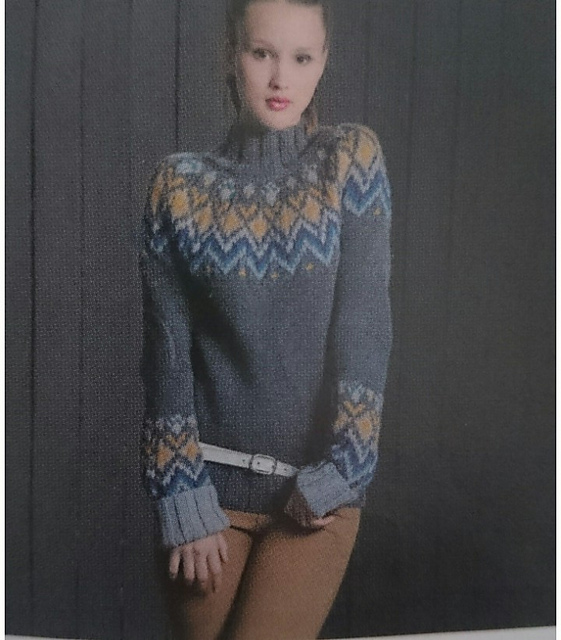 Le pull femme 062-T11-277