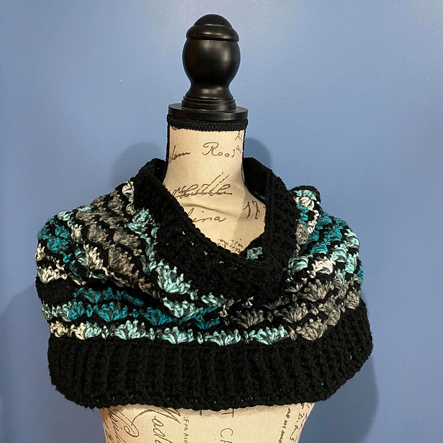 CJ Shell Cowl