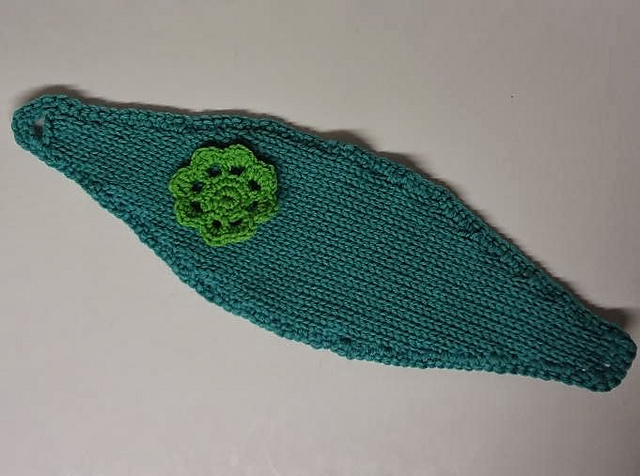 Super Simple Ear Warmer