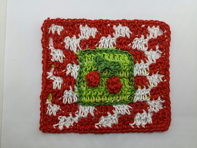 Cherry Picnic Granny Square
