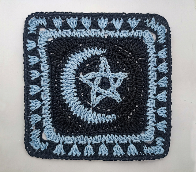 Crescent Pentagram Granny Square