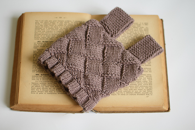 Ruffled Entrelac Top