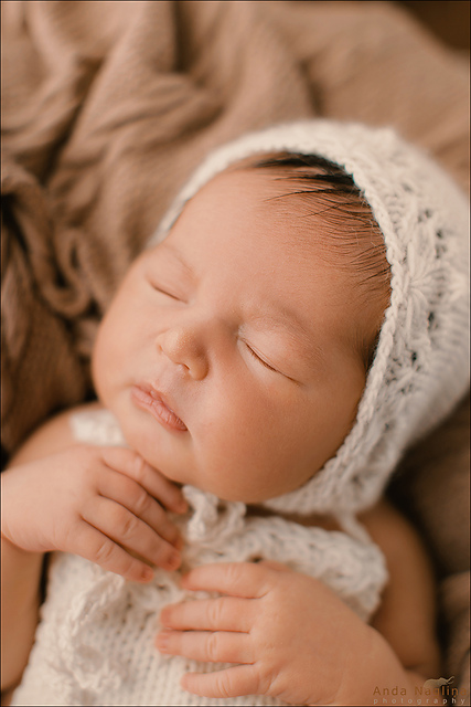Tiny Flower Bonnet