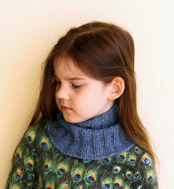 Cherry Blossom Cowl for Aran