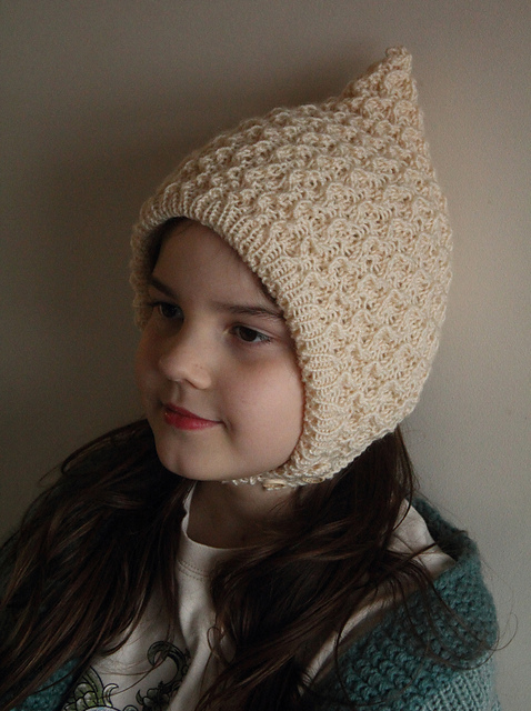 Lined Lauren Pixie