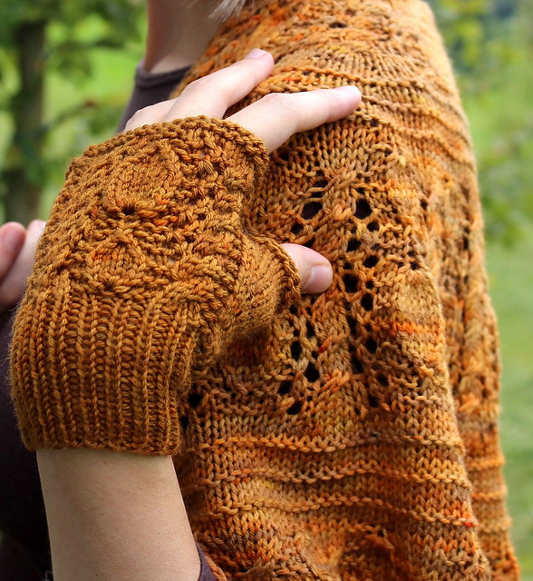 Avellana Mitts