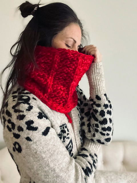 Nightfalls Cowl