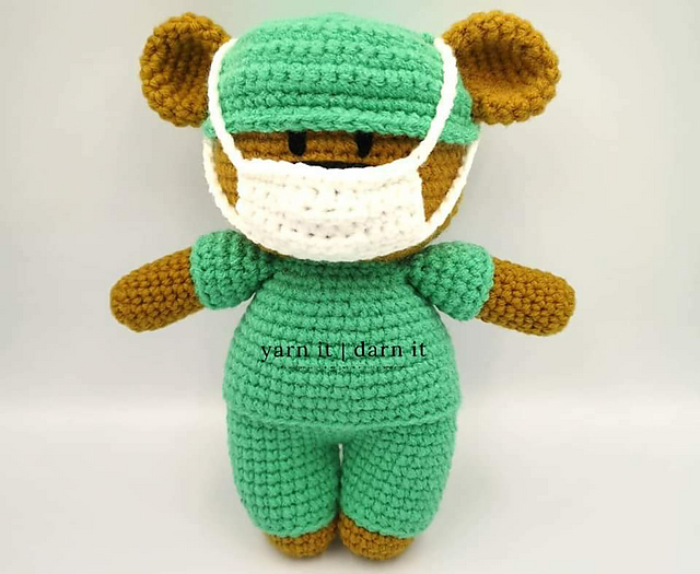 Ravelry Frontline Hero Bear pattern by Aixan Legasto
