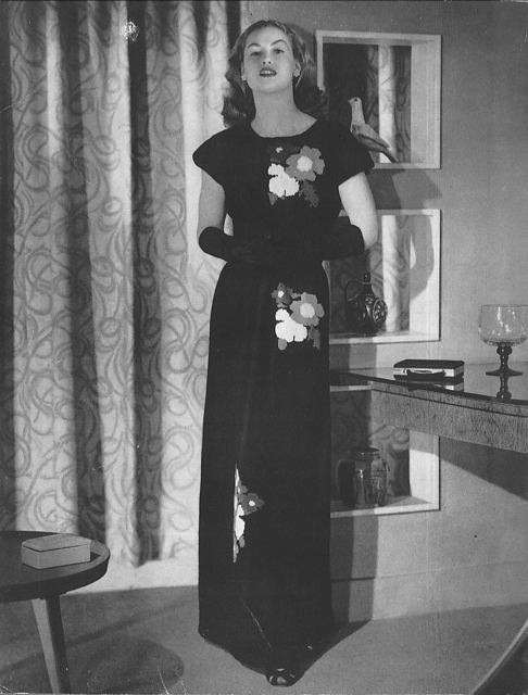 On Stage Dress (No. 7301)
