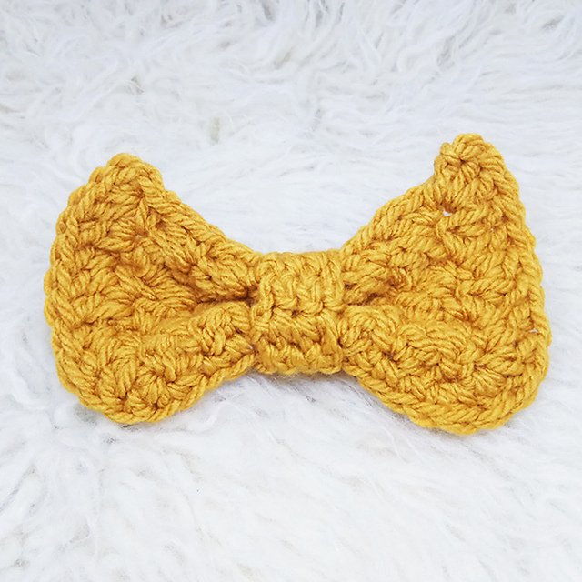 Kitty hair bow