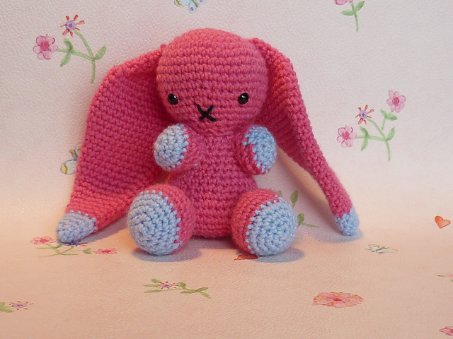Ravelry: Floppy Bunny pattern by Akinna Stisu