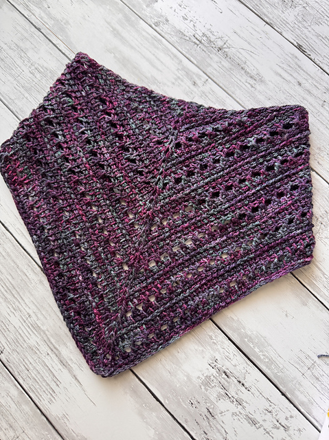 Sandy Point Cowl