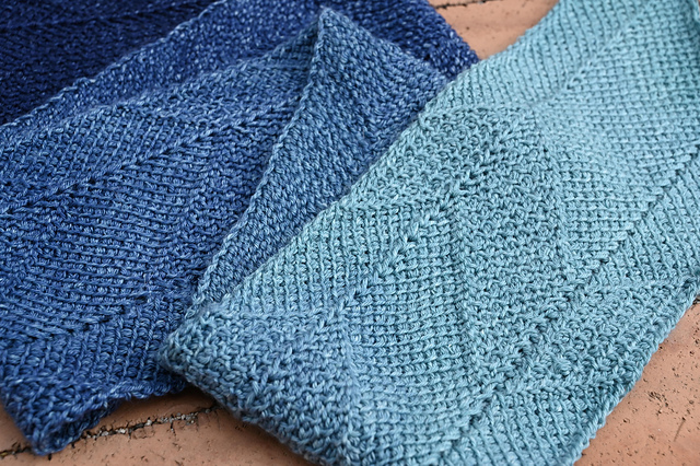 Zigzag Tunisian Scarf