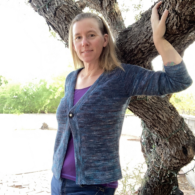 Ravelry: Pebbles Cardigan pattern by Aklori Designs