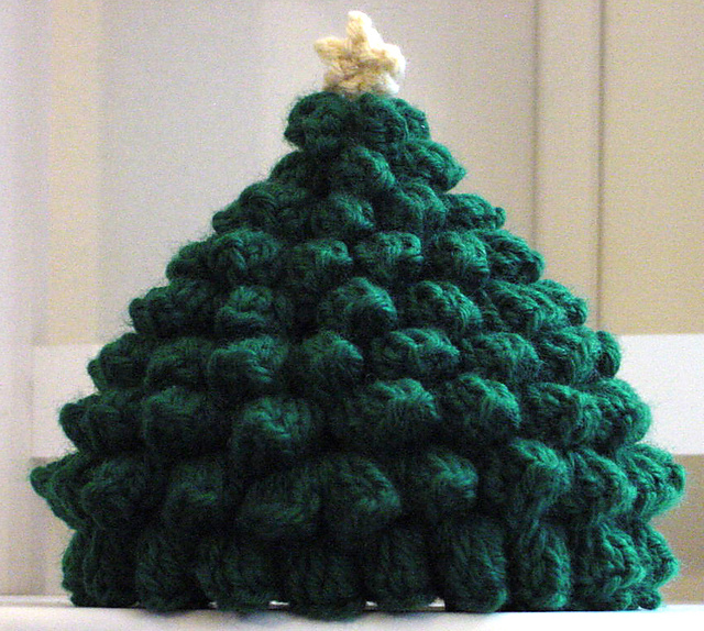 Akua's Christmas Tree