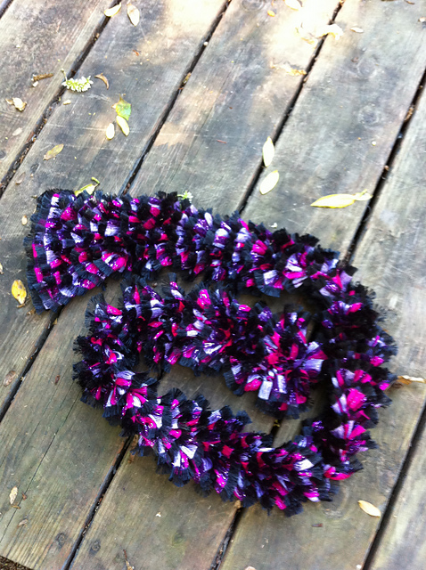 F445 Passion Ice Scarf