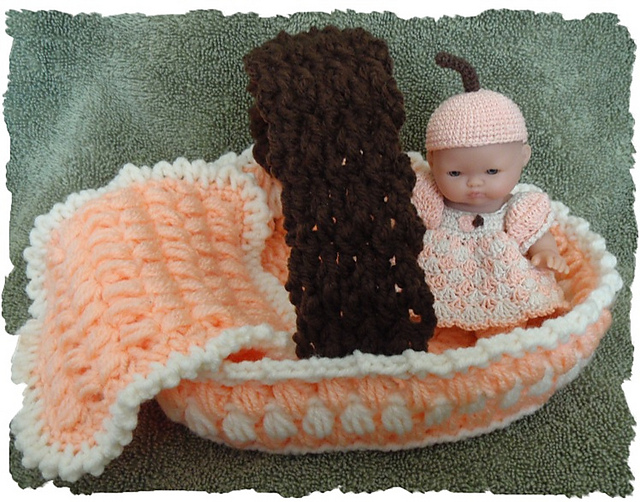 Peach Basket and Blanket