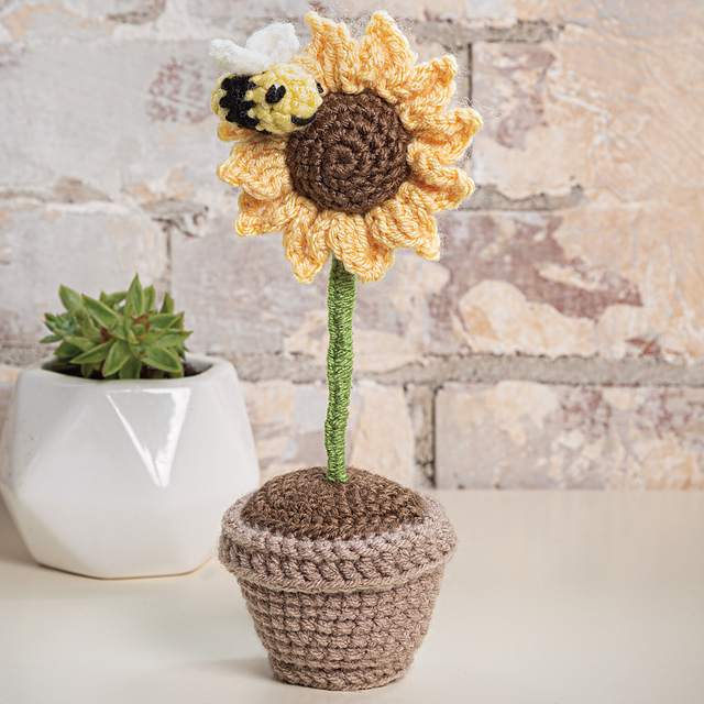 Sunflower & Friend