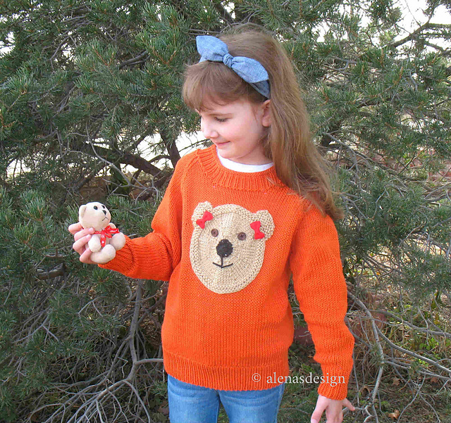 Bear Pom-Pom Pullover