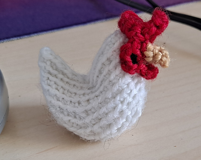 Palm-Sized Chicken Amigurumi