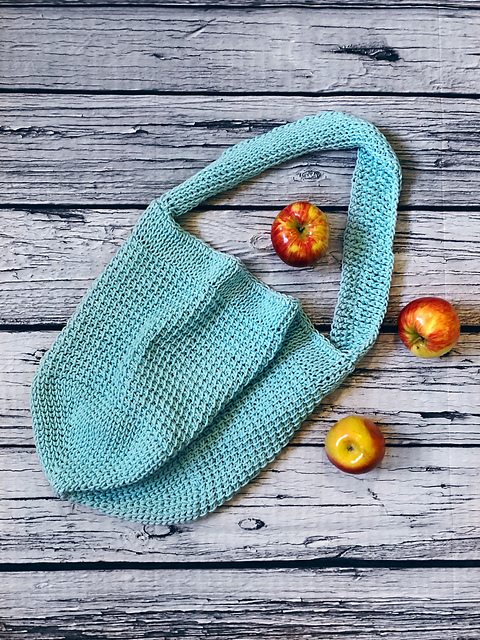 Ravelry: Simple Tunisian Market Bag pattern by Alexandra Halsey